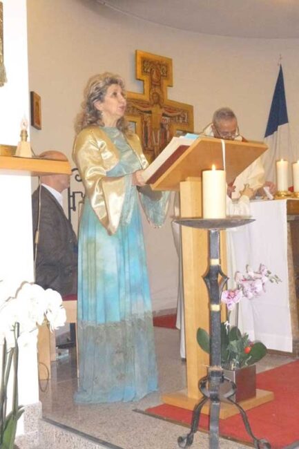 24 décembre 2016. Chants et messe de Noël à l’Hôpital d’Instruction des Armées de Percy à CLAMART avec Monseigneur Jean-Marie Le Gall, aumônier militaire.