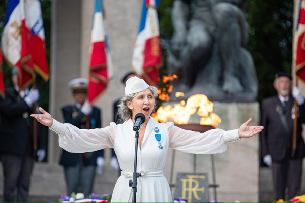 Vendredi 30 août 2024. Reims (51), Miss liberty chantera lors du 80ème anniversaire de la Libération dans un parcours mémoriel de la ville…